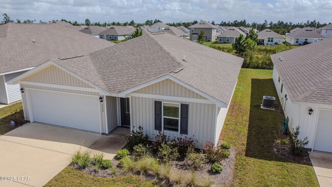 6644 Slabinski Ln in Panama City, FL - Foto de edificio - Building Photo