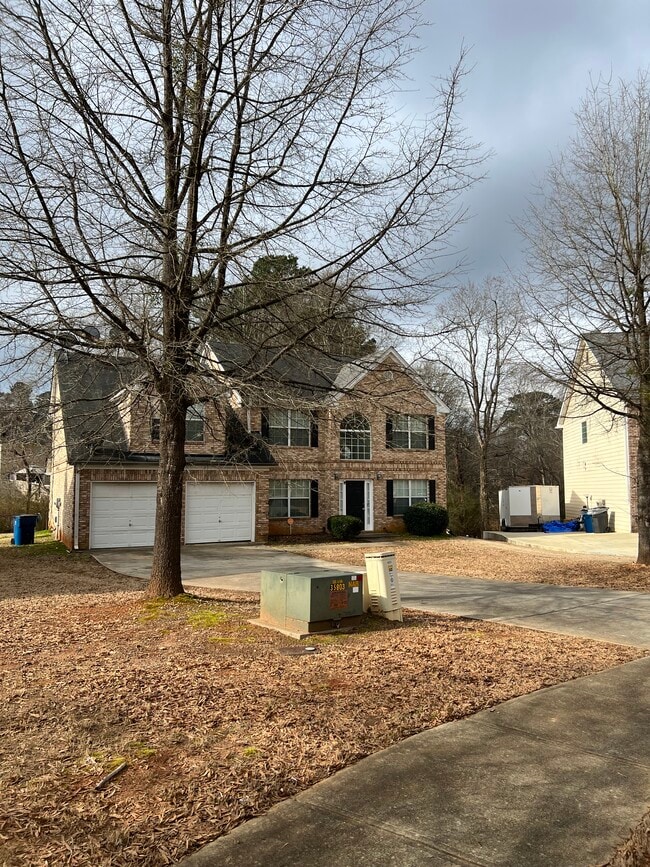 827 Hannah Ct in Mcdonough, GA - Building Photo - Building Photo