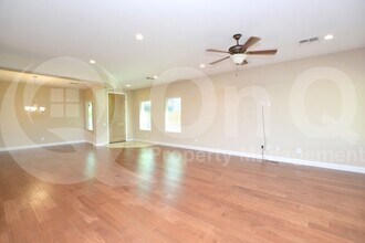 3747 E Zachary Dr in Phoenix, AZ - Building Photo - Building Photo