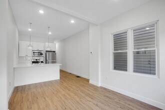 59 Gardner Ave in Jersey City, NJ - Building Photo - Building Photo