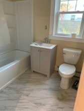 1 Berwick Ave, Unit 1 in North Providence, RI - Building Photo - Building Photo