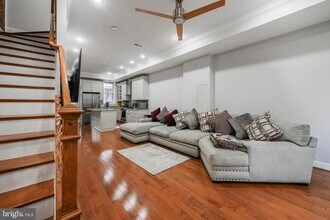 120 V St NW in Washington, DC - Building Photo - Building Photo