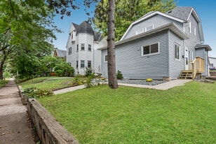 2043 Carroll Ave in St. Paul, MN - Building Photo