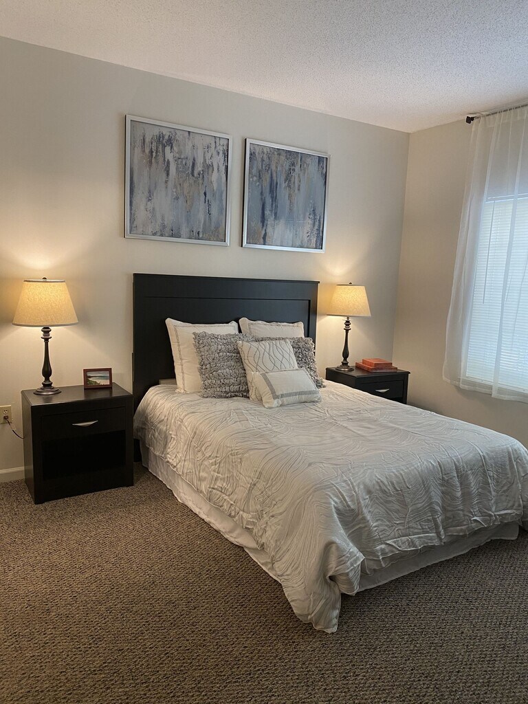 Huntington Woods Bristol, CT Apartments