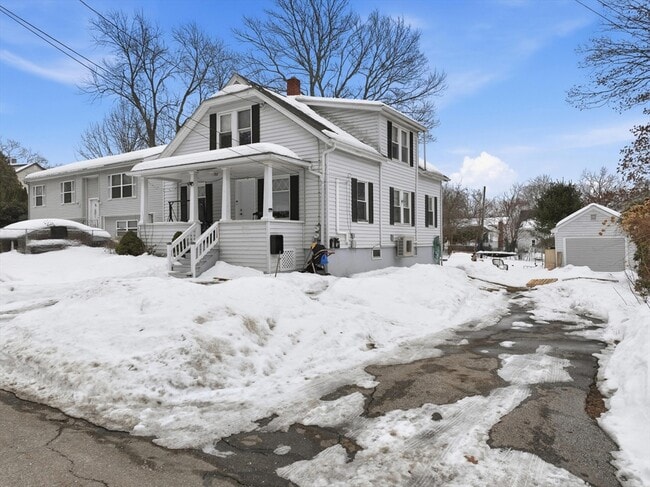 property at 26 Tower St