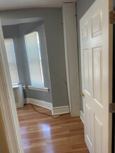 7106 N Broad St-Unit -7106 N Broad St in Philadelphia, PA - Building Photo - Building Photo