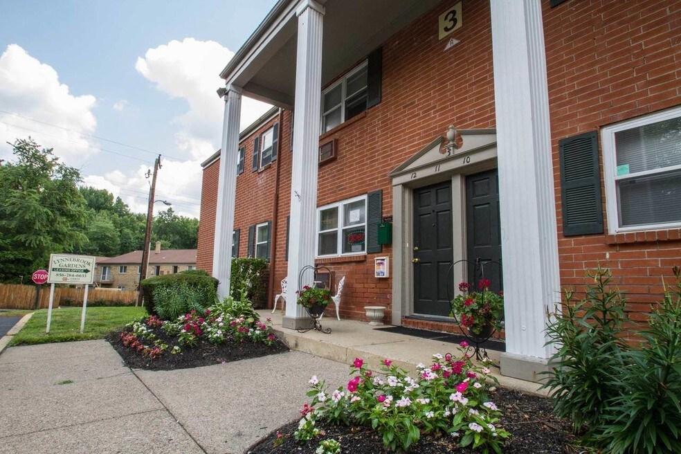 The Village at Laurel Creek Apartments Lindenwold, NJ Apartments For Rent