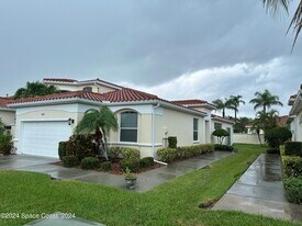 8667 Villanova Dr in Cape Canaveral, FL - Building Photo