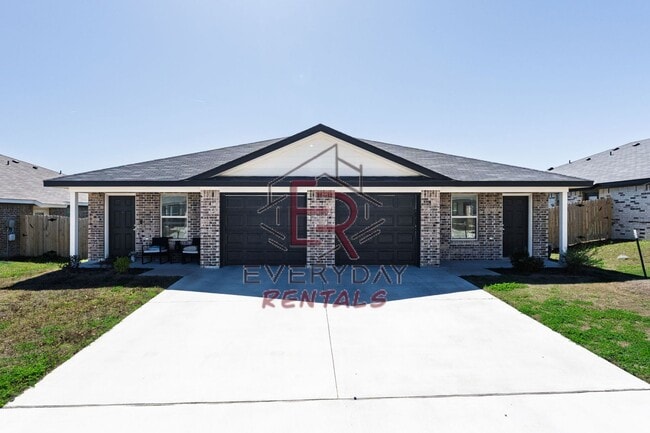 property at 121 Wind Ridge Dr