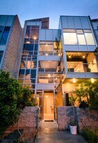 3264 Kazaz Ln in Los Angeles, CA - Building Photo