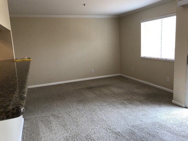 470 Bollinger Canyon Ln, Unit 279 in San Ramon, CA - Building Photo - Building Photo