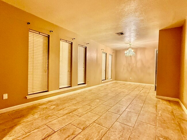 9610 Crail Dr in Spring, TX - Building Photo - Building Photo