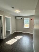 50 Monarch Wy in Portsmouth, NH - Building Photo - Building Photo