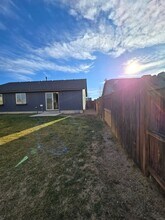 479 NE Poplar Ln in Redmond, OR - Building Photo - Building Photo