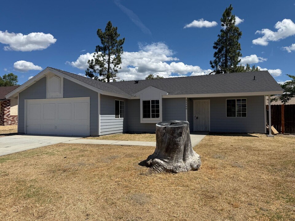 44466 Meadow Grove St in Hemet, CA - Building Photo