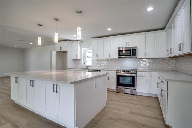 property at 515 John Arden Dr