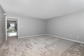 57 Nottingham Dr in Mechanicsburg, PA - Building Photo - Building Photo