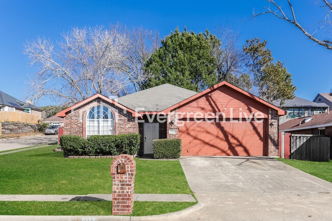 6804 Cedar Shadow Dr