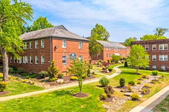 Garfield Court Apartments in Hyattsville, MD - Building Photo - Building Photo
