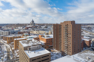 Gallery Tower in St. Paul, MN - Building Photo - Building Photo