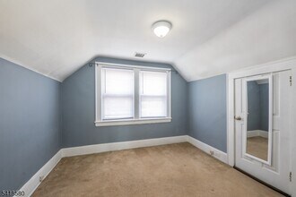 41 Beekman St in Bloomfield, NJ - Building Photo - Building Photo