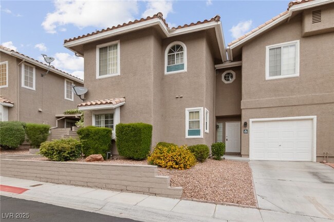 property at 9294 Horizon Vista Ln