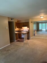 970 Chatham Park Dr in Pittsburgh, PA - Building Photo - Building Photo