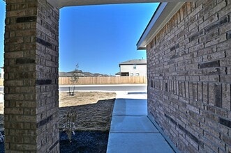 13806 Whisper Bnd in San Antonio, TX - Building Photo - Building Photo