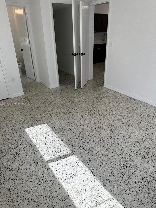 660 NE 88th Terrace in Miami, FL - Building Photo - Building Photo