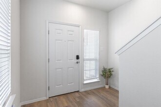 11317 Lago de Garda Dr in Austin, TX - Building Photo - Building Photo