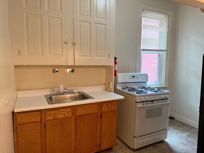 property at 454 W King St