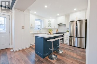 180 Tolton Ave in Hamilton, ON - Building Photo - Building Photo