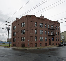 133 Seaview Ave in Jersey City, NJ - Building Photo - Building Photo