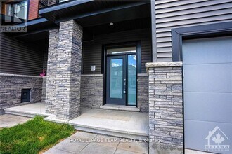 129 Natare Pl in Ottawa, ON - Building Photo - Building Photo