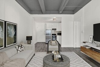 Edwards Apartments in Miami Beach, FL - Building Photo - Building Photo