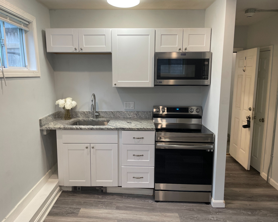 155 Onset Ave in Wareham, MA - Foto de edificio