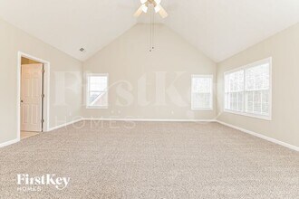 1326 Lower Falls Dr in Mcdonough, GA - Building Photo - Building Photo