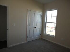 6607 Blue Ridge Ct in Utica, KY - Building Photo - Building Photo
