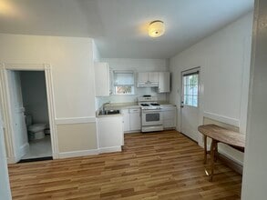 455 Main St in Stoneham, MA - Building Photo - Building Photo