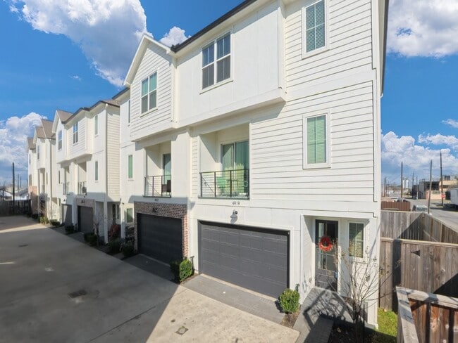 property at 4919 Avenue J