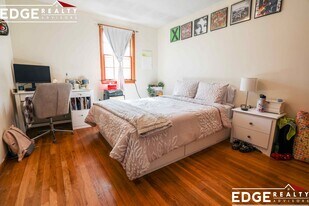 33 Higgins St, Unit 1 in Boston, MA - Building Photo