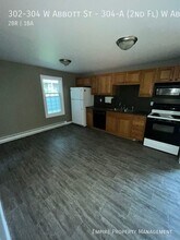 302-304-304 W Abbott St in Lansford, PA - Building Photo - Building Photo