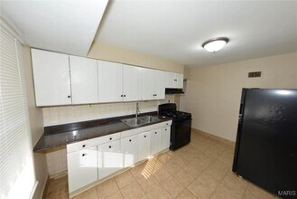 6127 Shillington Dr in Berkeley, MO - Building Photo - Building Photo