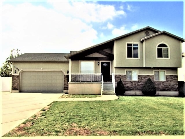 property at 1163 780 W