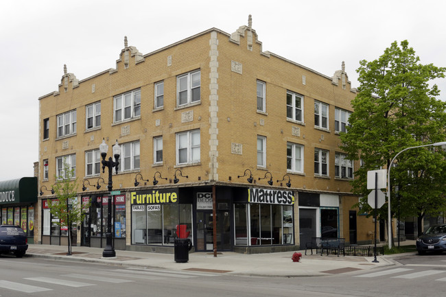 2832-2836 W Devon Ave in Chicago, IL - Foto de edificio - Building Photo