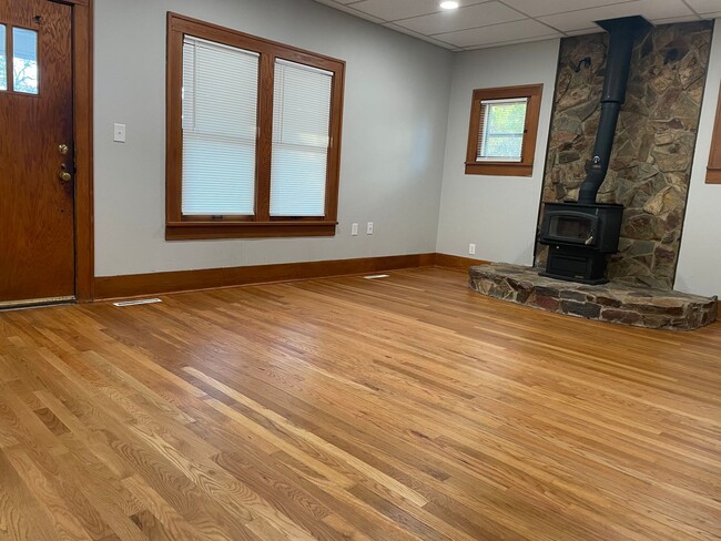 856 N Buffum Ave in Wichita, KS - Building Photo - Building Photo