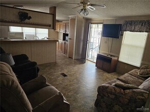 129 Whisper Meadows Ln in Donna, TX - Building Photo - Building Photo