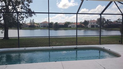 12053 Granite Woods Loop in Venice, FL - Foto de edificio - Building Photo