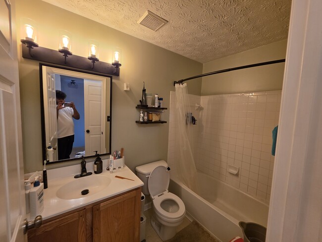 1702 Barnwood Ct in Severn, MD - Building Photo - Building Photo
