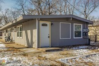 2300 Brockman St in Manhattan, KS - Building Photo - Building Photo